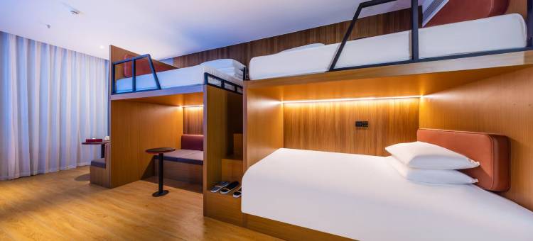 Yunik电竞酒店(张掖大佛寺市政府店)图片