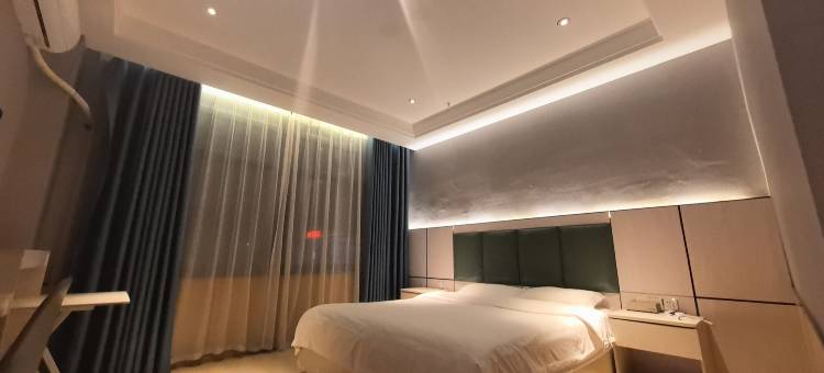 淮南青皮果酒店(潘集店)图片