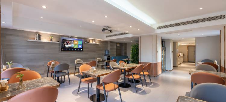 兰欧酒店(西安大明宫万达余家寨地铁站店)图片