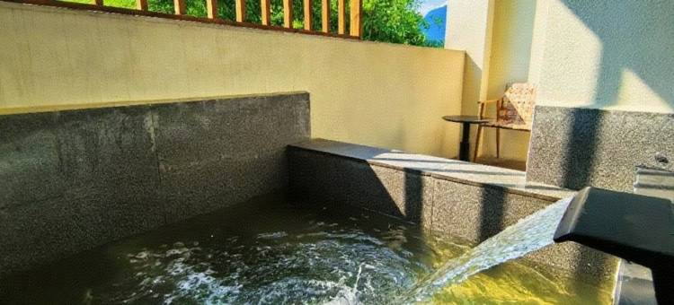 雅安璞澜温泉私汤民宿图片