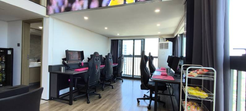 UP电竞酒店(优特汇铭泰城市广场店)图片