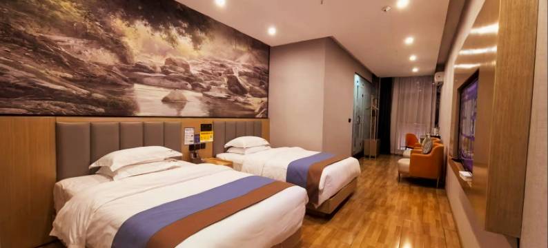 临沧开园曼居酒店(市一中店)图片