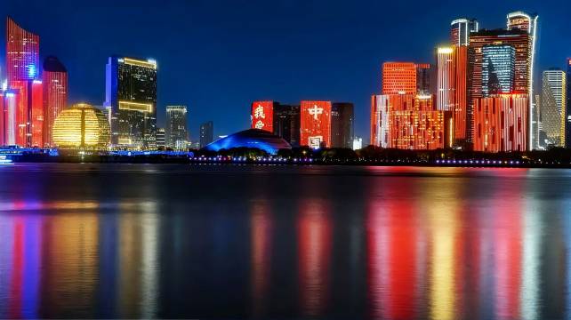 杭州滨奥皇冠假日酒店图片