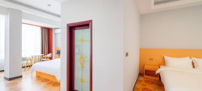 榕江畔江时光客栈(村超足球场县政府政务服务中心店)图片