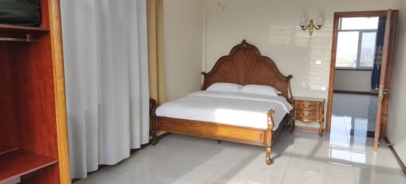 岭秀山汤泉谷文旅住宿图片