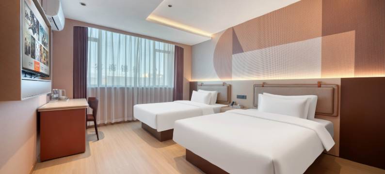 越家·桔子之恋酒店(玉山三清广场店)图片