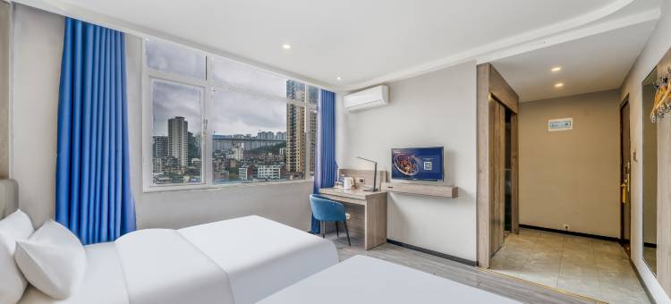 7天优品酒店(贵阳三桥北路改茶路地铁站店)图片