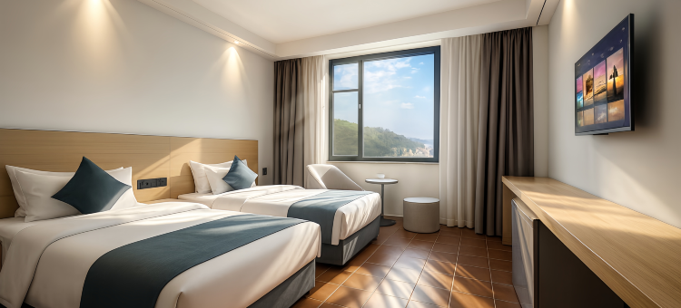 光阴故事丨寰宇金顶・Crown御景国际大酒店(栾川老君山凤凰天街店)图片