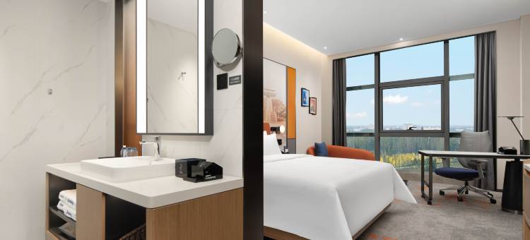 开封清明上河园希尔顿欢朋酒店图片