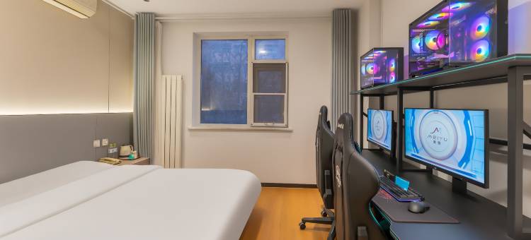 美娱·星峰电竞民宿(山东滨州航空学院店)图片