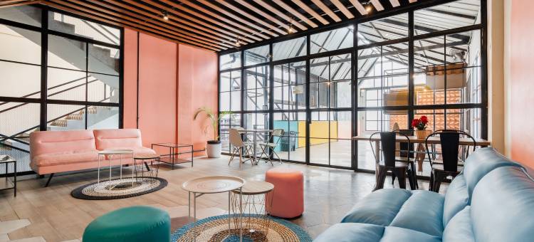 Sans Stay Caverna Gandaria图片