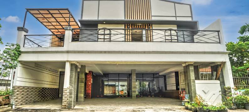 Hotel O near Ciputra World Surabaya formerly Darmo Residence图片