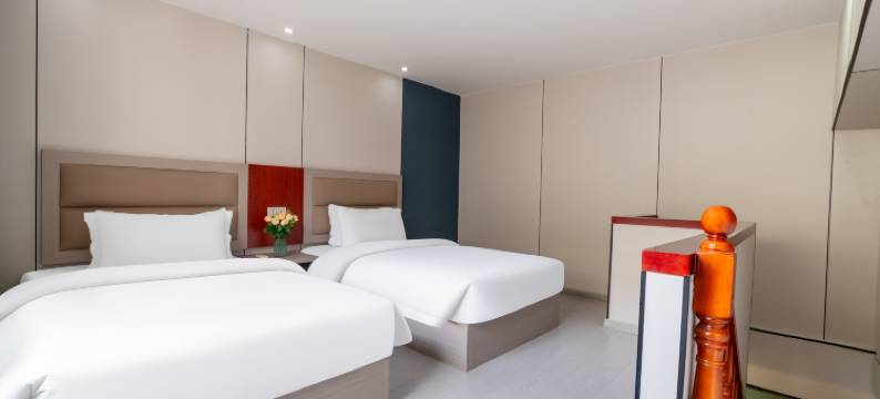 昆明云瑞假日酒店(昆明新亚洲体育城地铁站店)图片