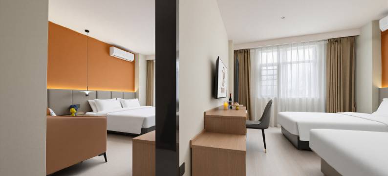 堰畔别苑酒店(都江堰景区离堆公园店)图片