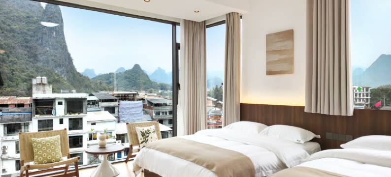 月之云民宿(兴坪古镇二十元背景风景区店)图片