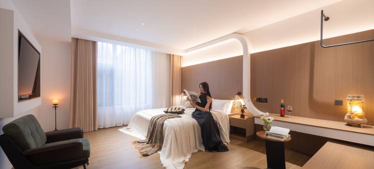 YX Design Stay｜云秀逸景设计师供氧民宿(香格里拉独克宗古城店)图片