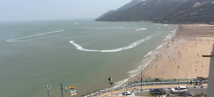 慕海共潮全海景日出民宿图片