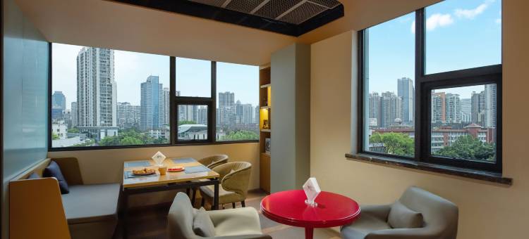 CityNote希诺酒店(广州北京路步行街农讲所地铁站店)图片