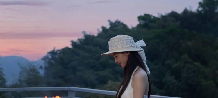 遇见·望景溯溪漂流星空泳池度假民宿(安吉藏龙百瀑店)图片