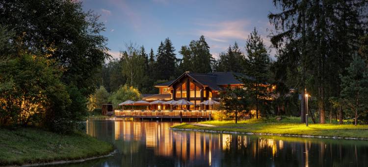 伊泽鲁迪尼勒斯生态酒店(Cosmos Collection Izumrudny Les Hotel)图片