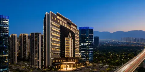 LUX CABINS|貴賓舍興城酒店(梅州興寧站興一廣場店)