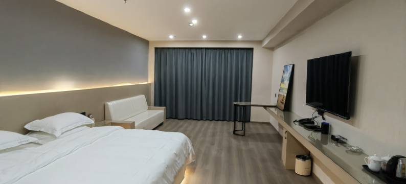 安龙希尔曼智选酒店图片