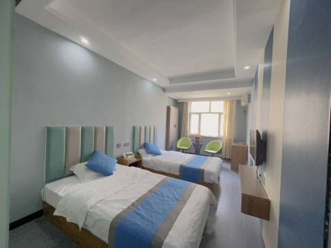 祥瑞福快捷宾馆(医科大二附院南湖北路地铁站店)