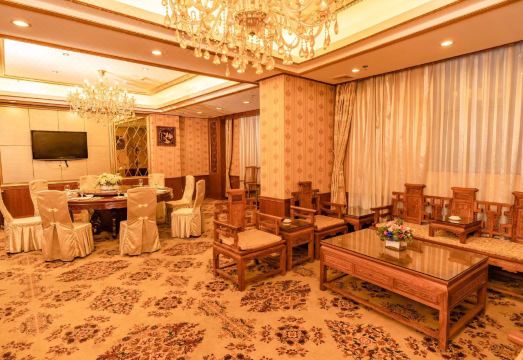 Jingyi guoji Hotel(Guangzhou Huadu Sunac Cultural Tourism Store) Hotel Overview