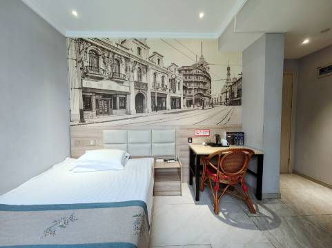 精典商务酒店(上海莘庄地铁站店)