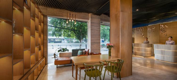 兰兹酒店(长沙五一广场桂花公园地铁站店)图片