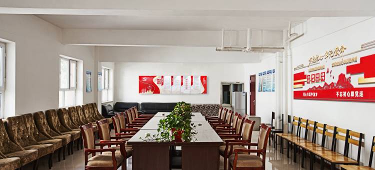 乌鲁木齐达坂城9+9商务宾馆图片