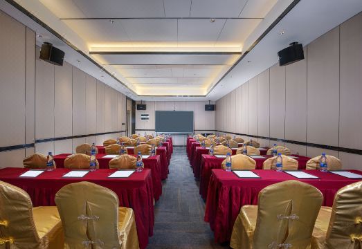 Hanyong Hotel (Shenzhen International Convention and Exhibition Shajing) Hotel Overview