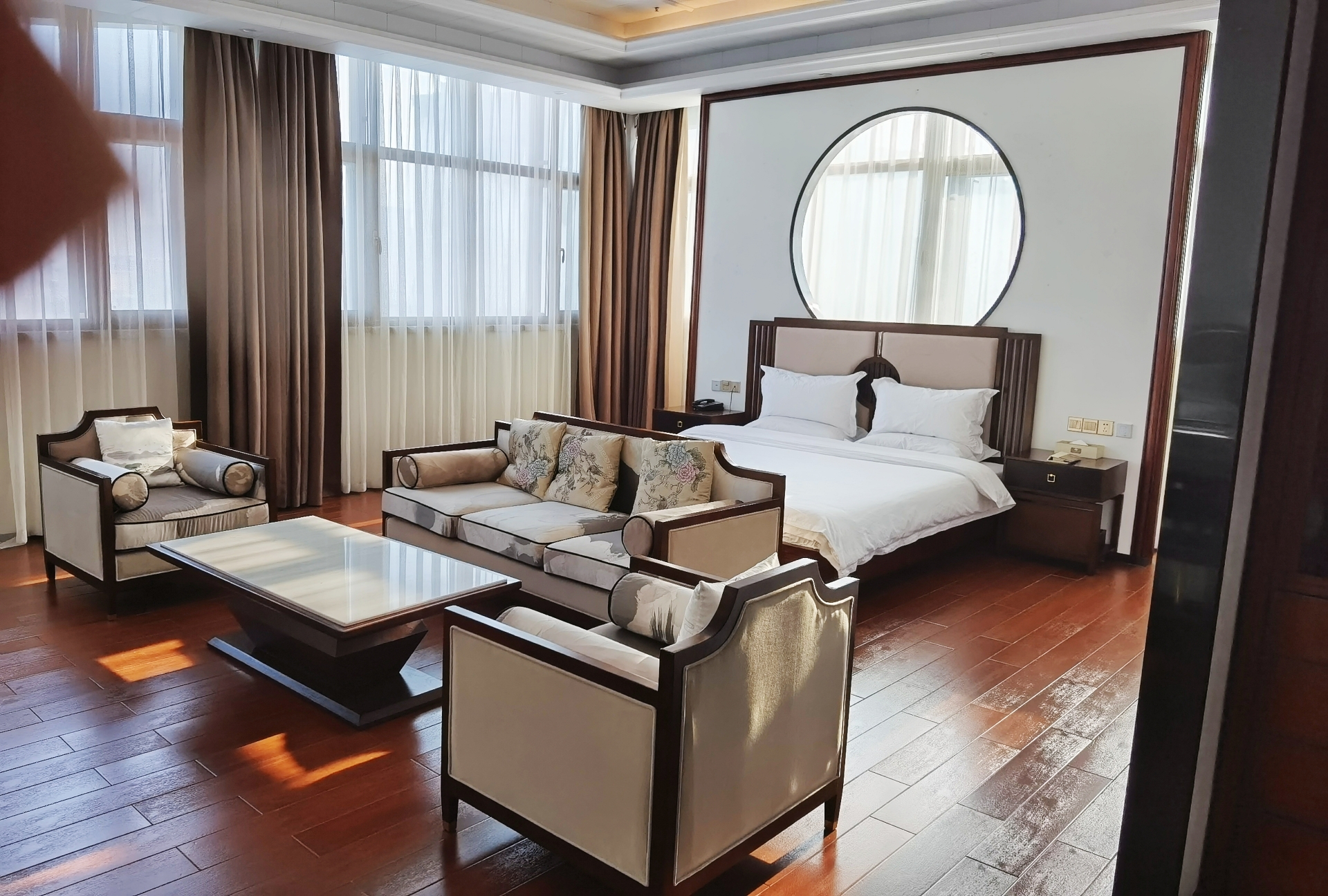 Shuimu City Hot Spring Holiday HotelOver view