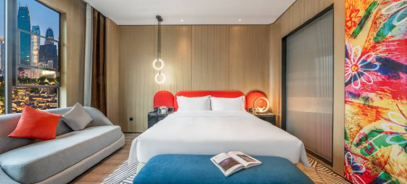 十八尊酒店(重庆解放碑步行街洪崖洞店)图片