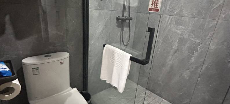 心华酒店(上饶师范学院三清山机场店)图片