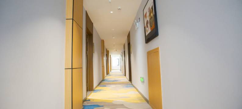 文山澳佶智慧酒店(城南客运站三七国际交易市场店)图片