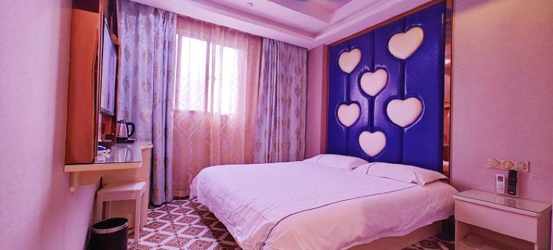 吉泰连锁酒店(上海华山医院顾村公园地铁站店)图片