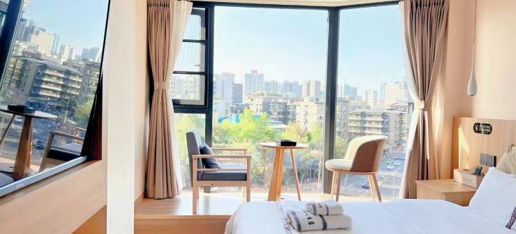 成都苏格明悦酒店(宽窄巷子人民公园地铁站店)图片