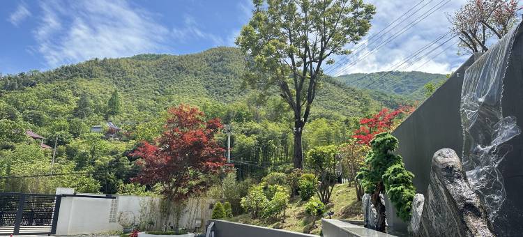 贝果小筑·山野溪畔星空泳池度假美宿(安吉深溪峡谷漂流店)图片