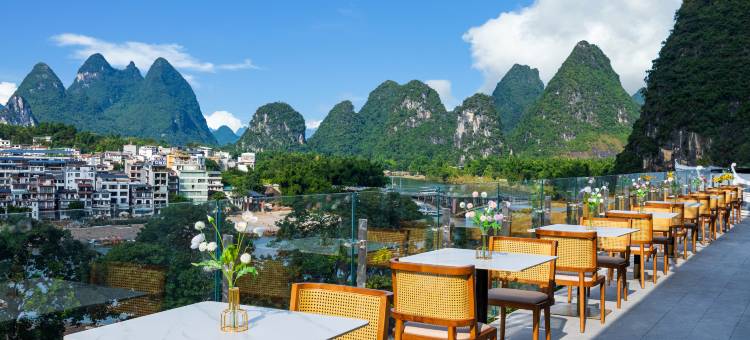 朗云花园酒店(阳朔西街漓江店)图片