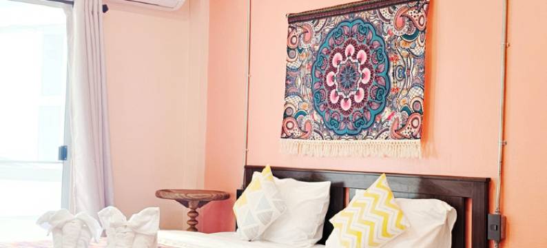 优雅兰纳(Elegant Lanna)图片