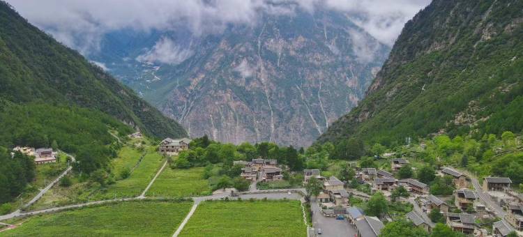 色龙村·隐栖堂世外桃源悬崖酒店图片