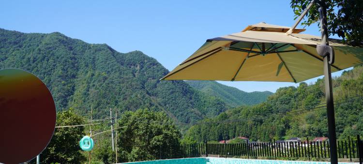 花筑·繁间民宿(月亮湾风景区店)图片