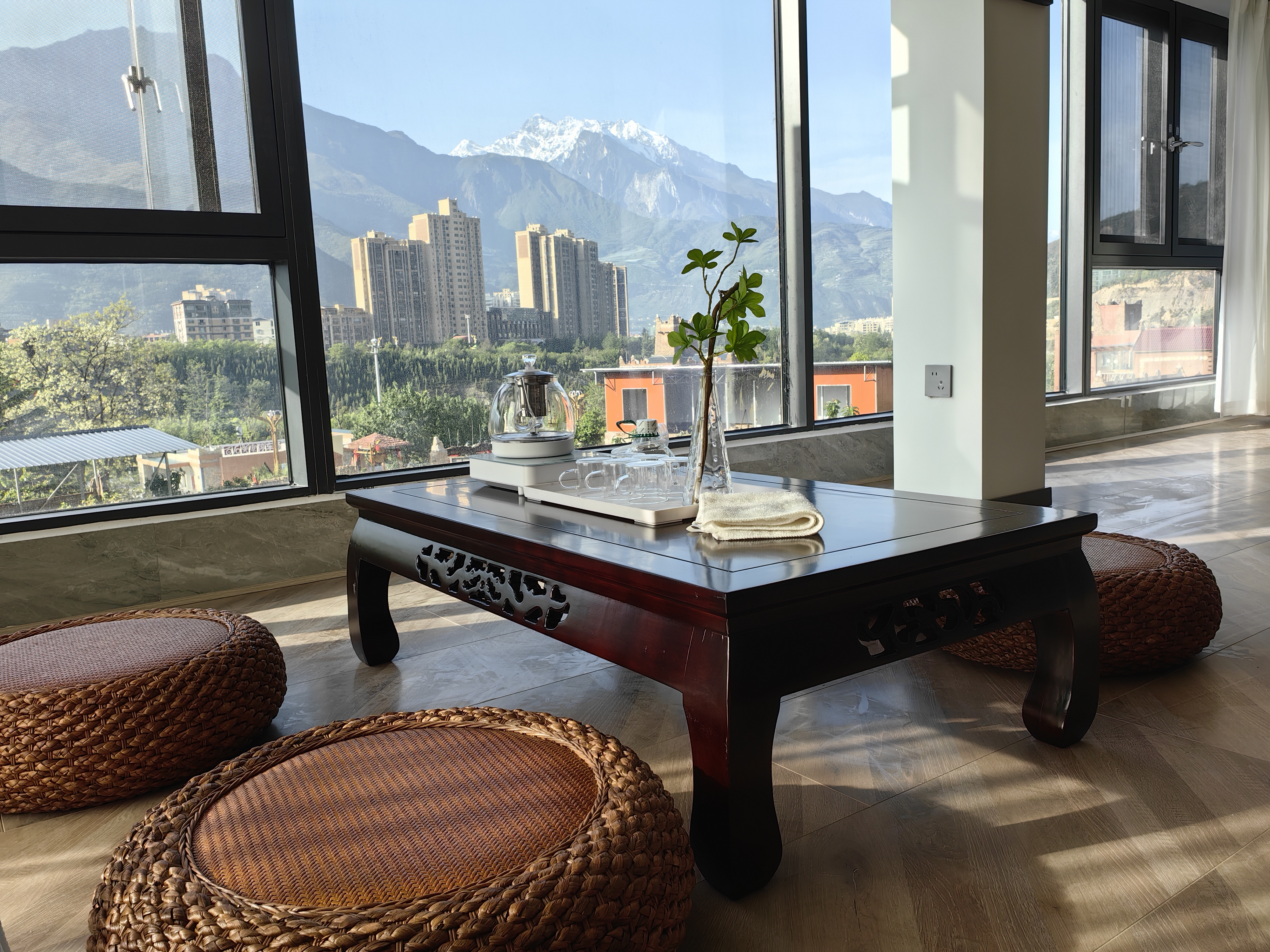 Maoxian Guyan Reflection Village Hotel Over view