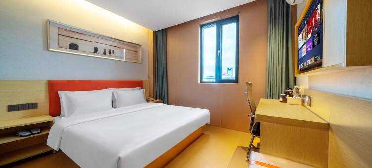 橙子酒店(上饶师范学院三清山机场店)图片