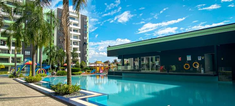怡保曼哈顿水上乐园公寓 (免费2停车位)泳池景观(Manhattan Waterpark Condo Ipoh (Free 2 Carpark & Netflix Ready))图片