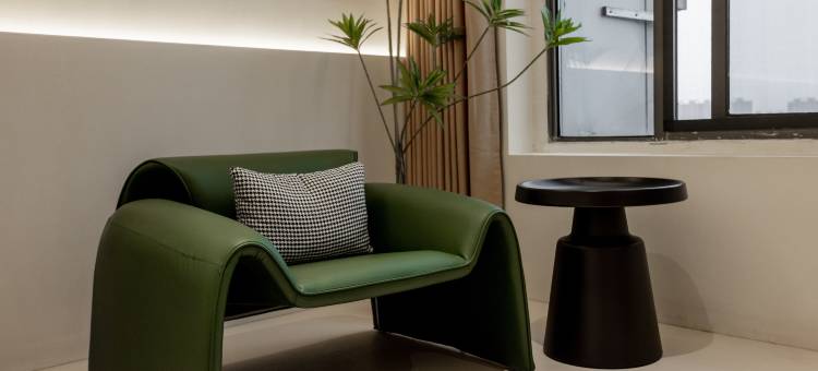 柒兮影宿酒店(六安三十铺金港城市广场店)图片