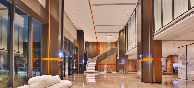 富平绿地铂骊酒店图片