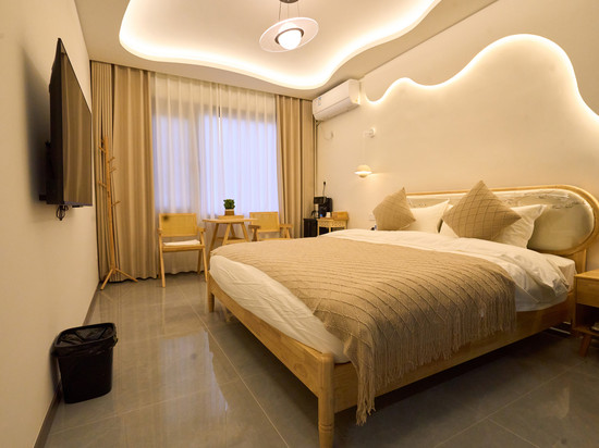 拾悦民宿(西安临潼兵马俑店)