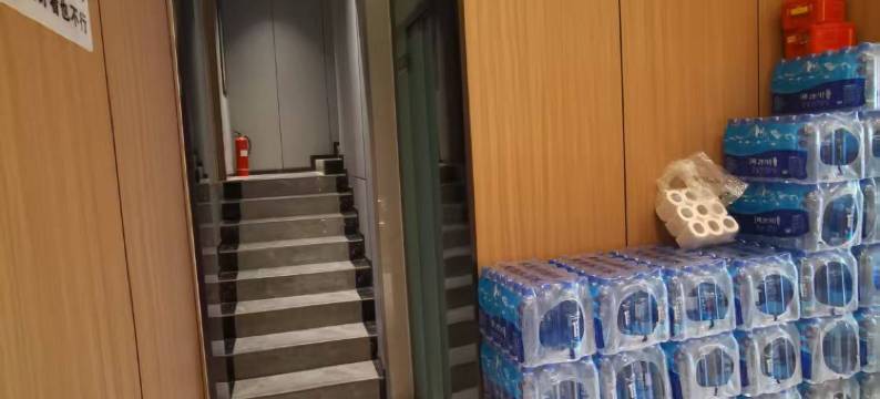 兰州鸿顺源客栈(兰州西站土门墩地铁站店)图片